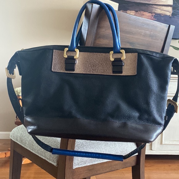 DVF Handbag - Picture 3 of 7